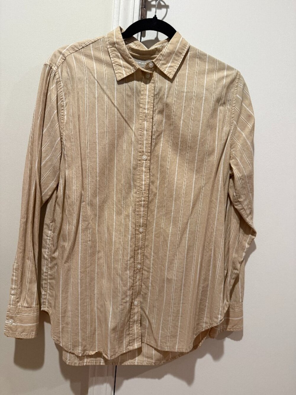 Everlane  women's striped button-down long-sleeve shirt (8)